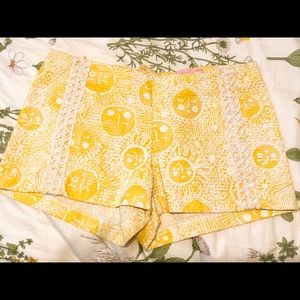 yellow lilly pulitzer sunshine shorts!!!